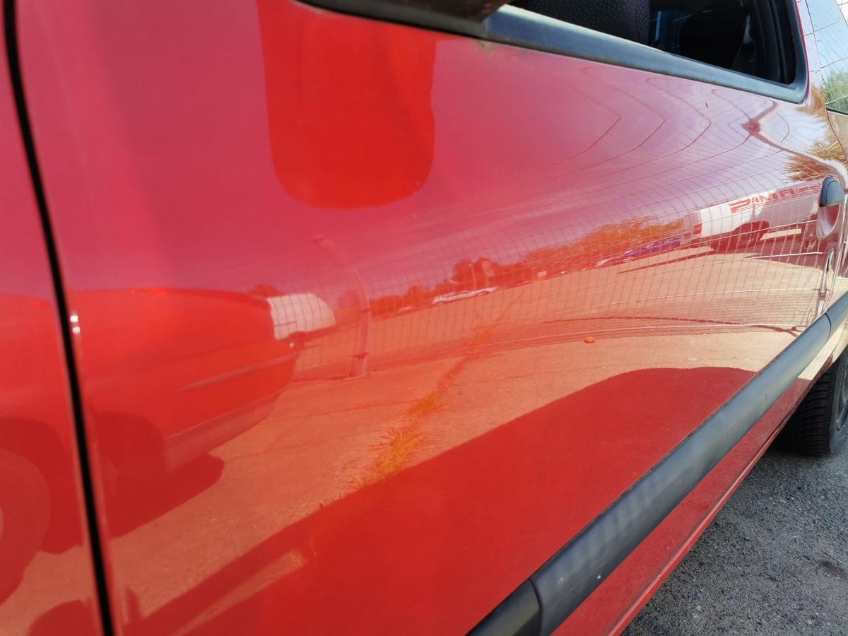 Renault Clio 2 Campus Fahrertür Tür Autotür vorn links OV727 Red Brisk 3 Türer