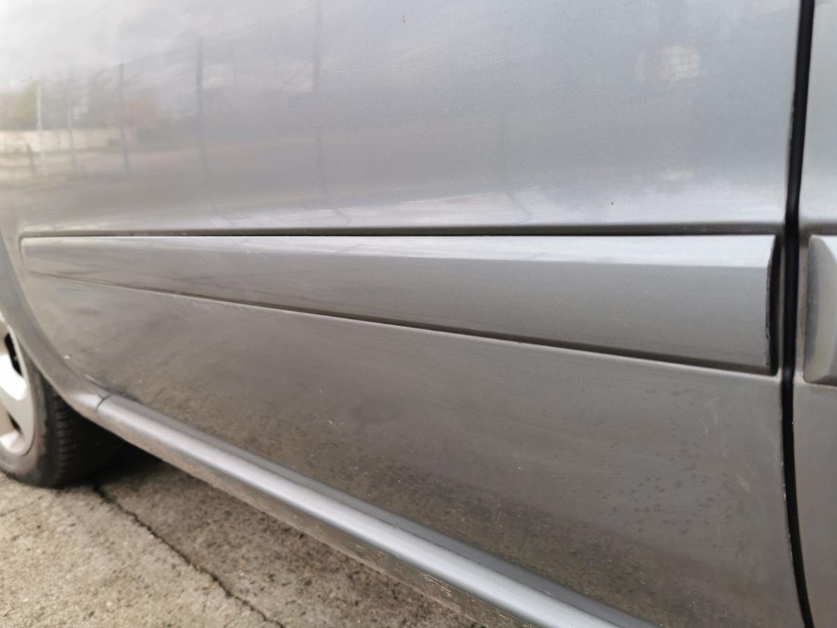 Opel Zafira B Fahrertür Tür Autotür Rohbautür vorn links Z155 Moonland grau met