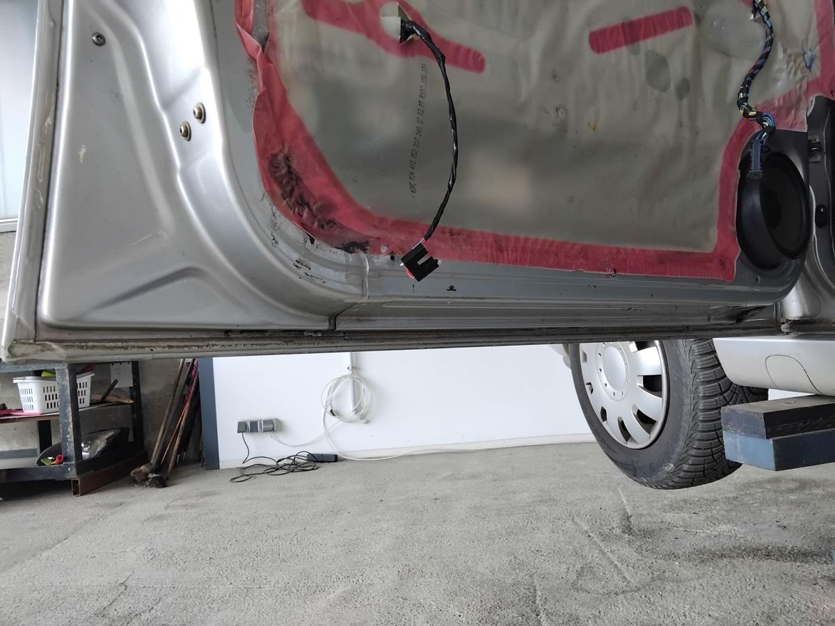 Opel Omega B T&uuml;r vorn links Fahrert&uuml;r Z147 Starsilber II Facelift BJ1999