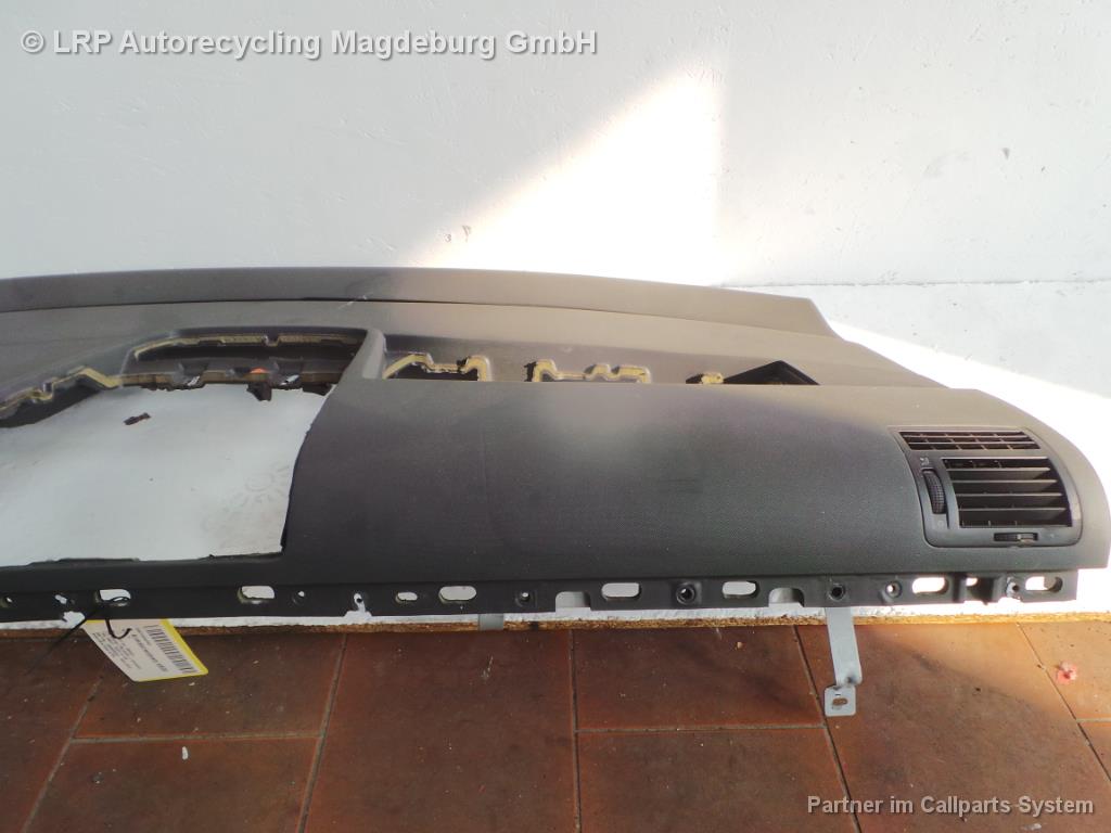 VW Sharan 7M Facelift Armaturenbrett Armaturentafel oben 7M3857009J