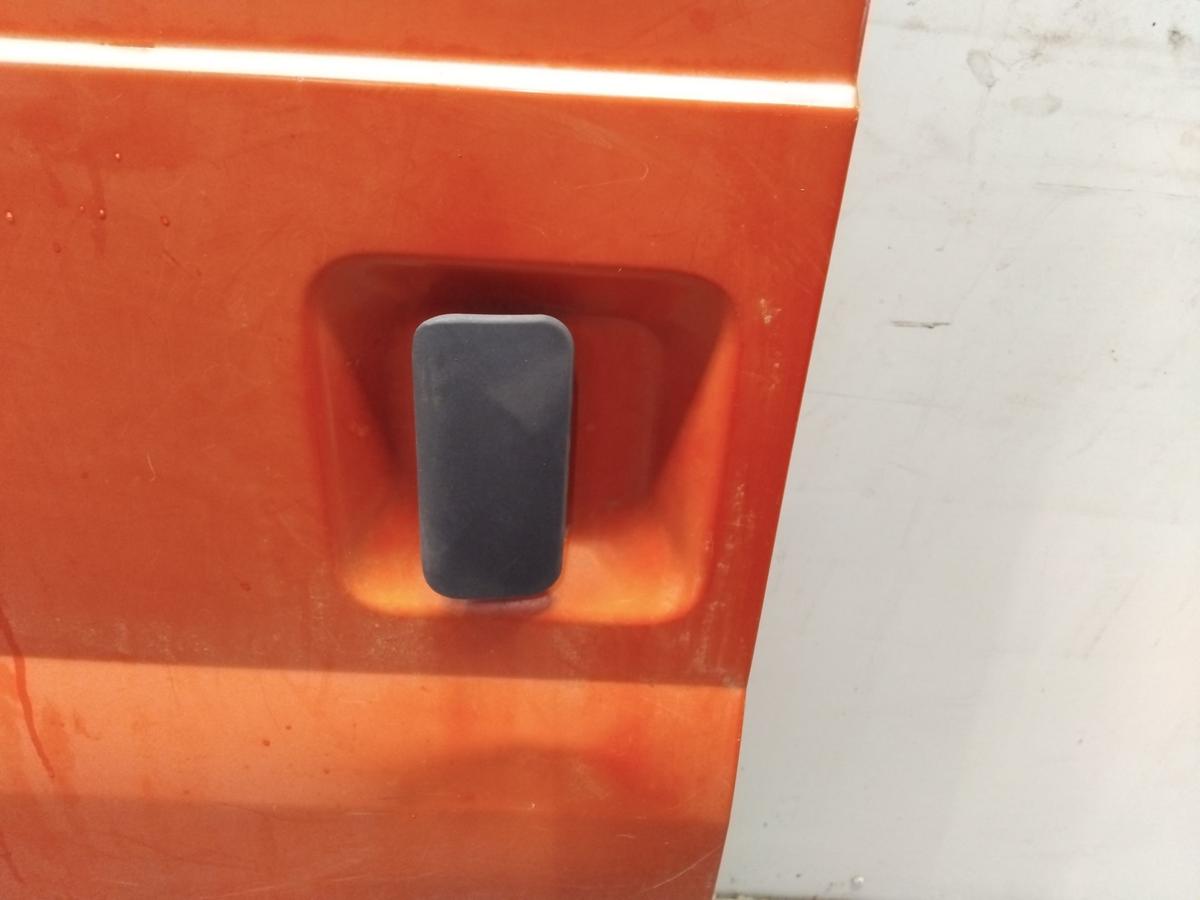 Ford Transit 6 TT9 Schiebet&uuml;r rechts Kasten Mittelhochdach mit M&auml;ngeln Bj.2007