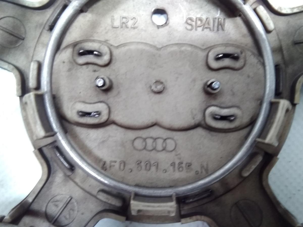 Original Satz Audi Nabenabdeckkappen Felgendeckel Nabendeckel grau 4F0601165N