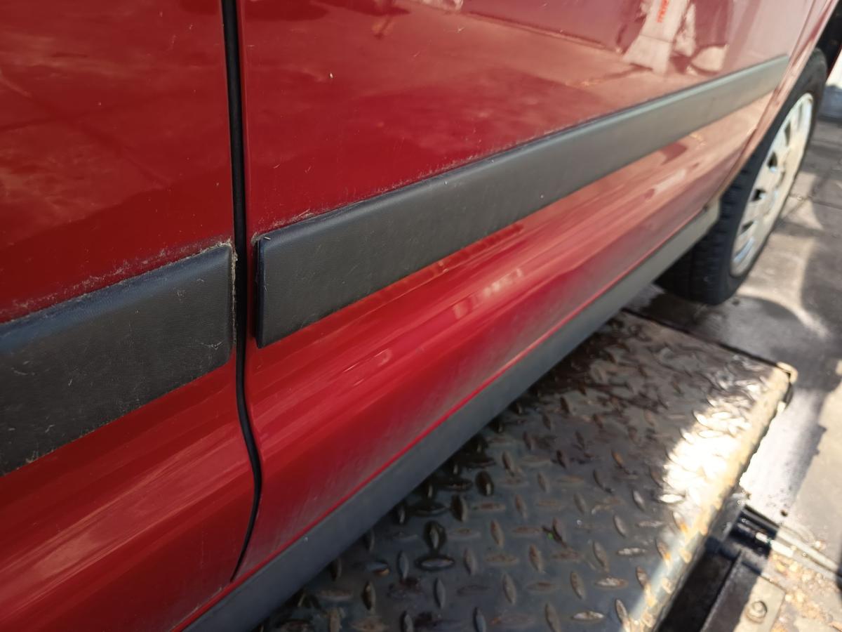VW Sharan 7M original T&uuml;r vorn rechts Beifahrer Rohbau K3A Paprikarot Bj 2005