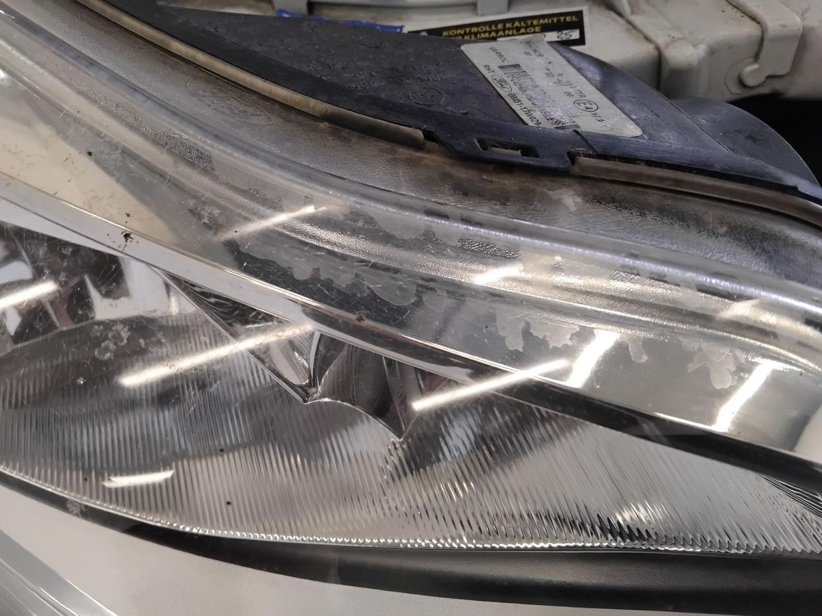 Ford Focus 3 DYB original Scheinwerfer rechts Halogen mit LWR BJ2013 M&auml;ngel