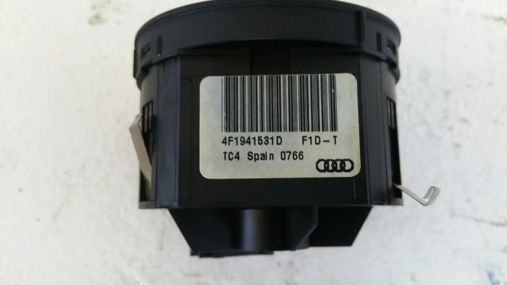 Audi A6 4F Bj.06 Avant original Lichtschalter mit NSW-Funktion 4F1941531D