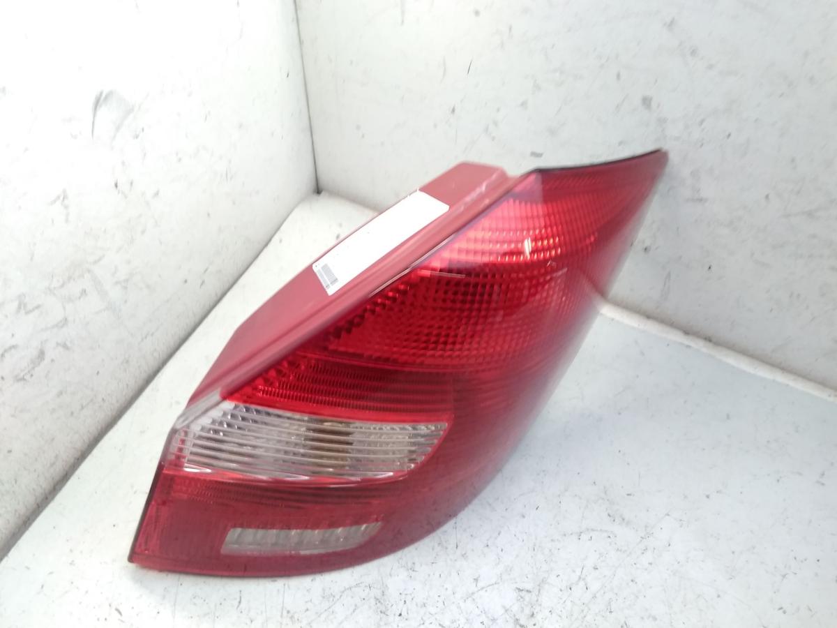 Skoda Fabia 2 5J original R&uuml;ckleuchte Heckleuchte rechts Kombi Flie&szlig;heck BJ2011