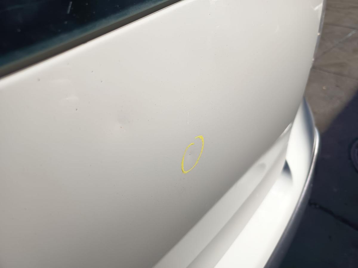 VW Polo 9N3 original Heckklappe mit Scheibe B9A Candywei&szlig; Bj 2009