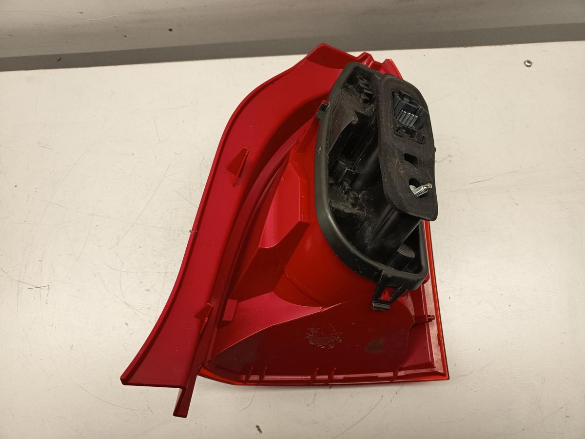 Renault Twingo II N original R&uuml;ckleuchte links aussen Facelift Bj 2012