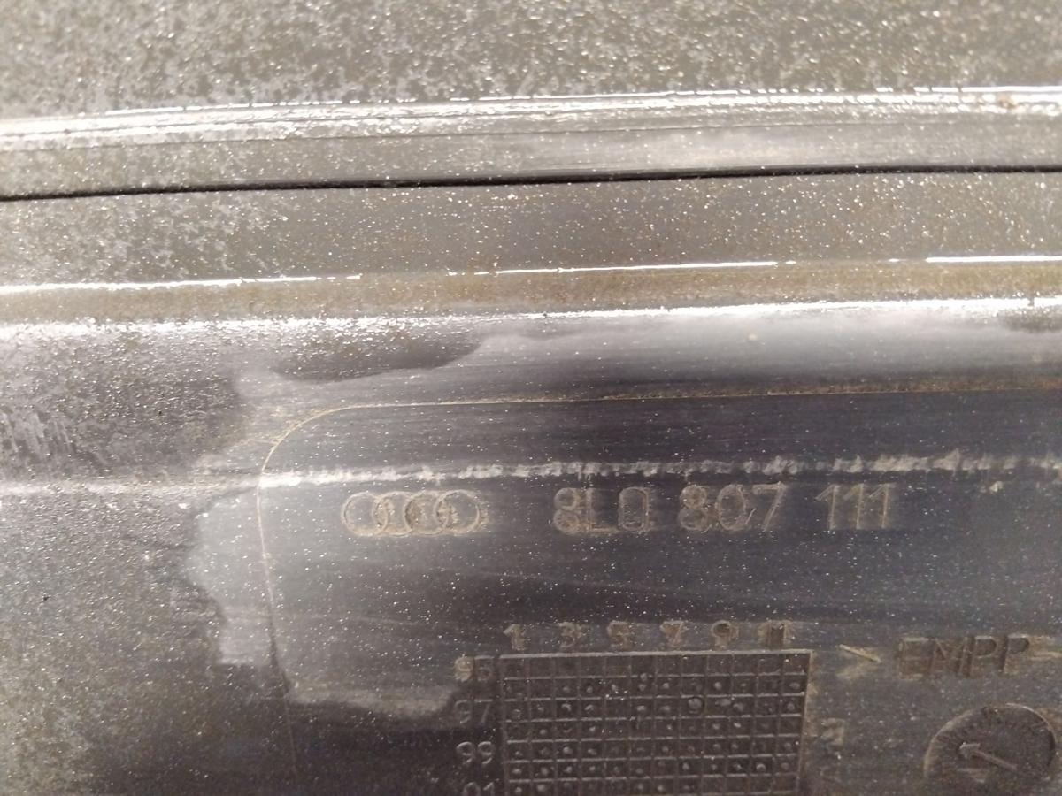 Audi A3 8L Facelift original Stoßfänger Stoßstange vorn brillantschwarz Bj.2001