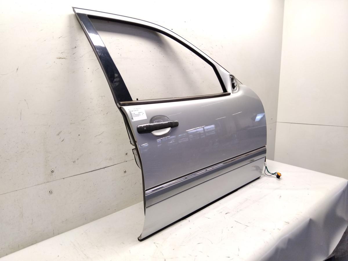Mercedes E-Klasse 210 T&uuml;r vorn rechts Beifahrert&uuml;r brillantsilber 744 Bj.1998
