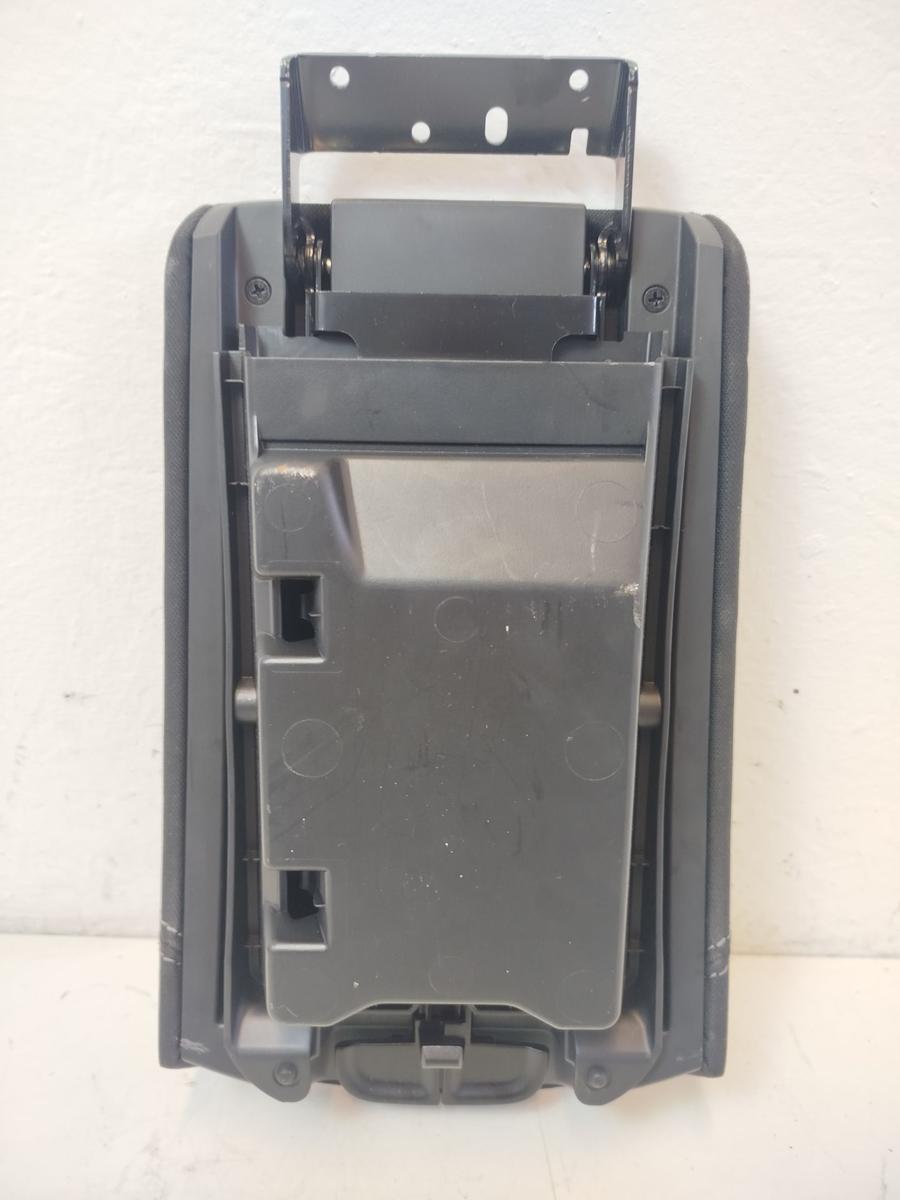 Nissan Qashqai J11 Deckel Mittelarmlehne vorn Armlehne Stoff OEM