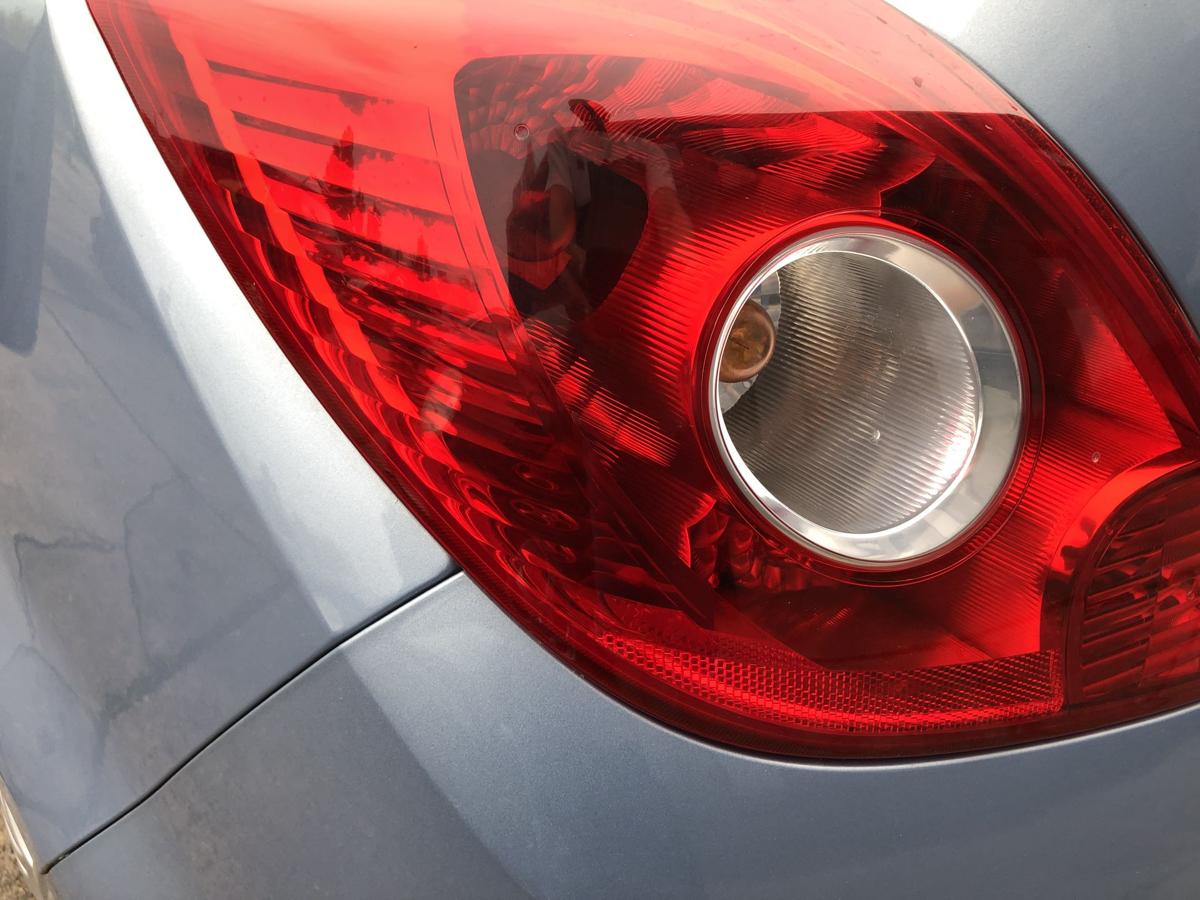 Opel Corsa D Rückleuchte links Heckleuchte Rücklicht nur für 3 türer