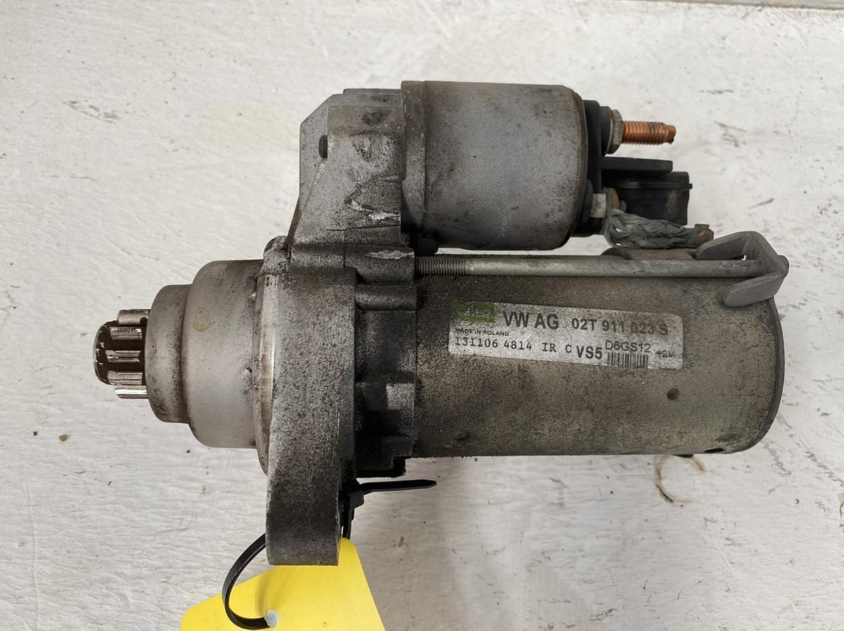 VW Polo 9N3 Anlasser Starter 5 Gang 02T911023S Bj 06