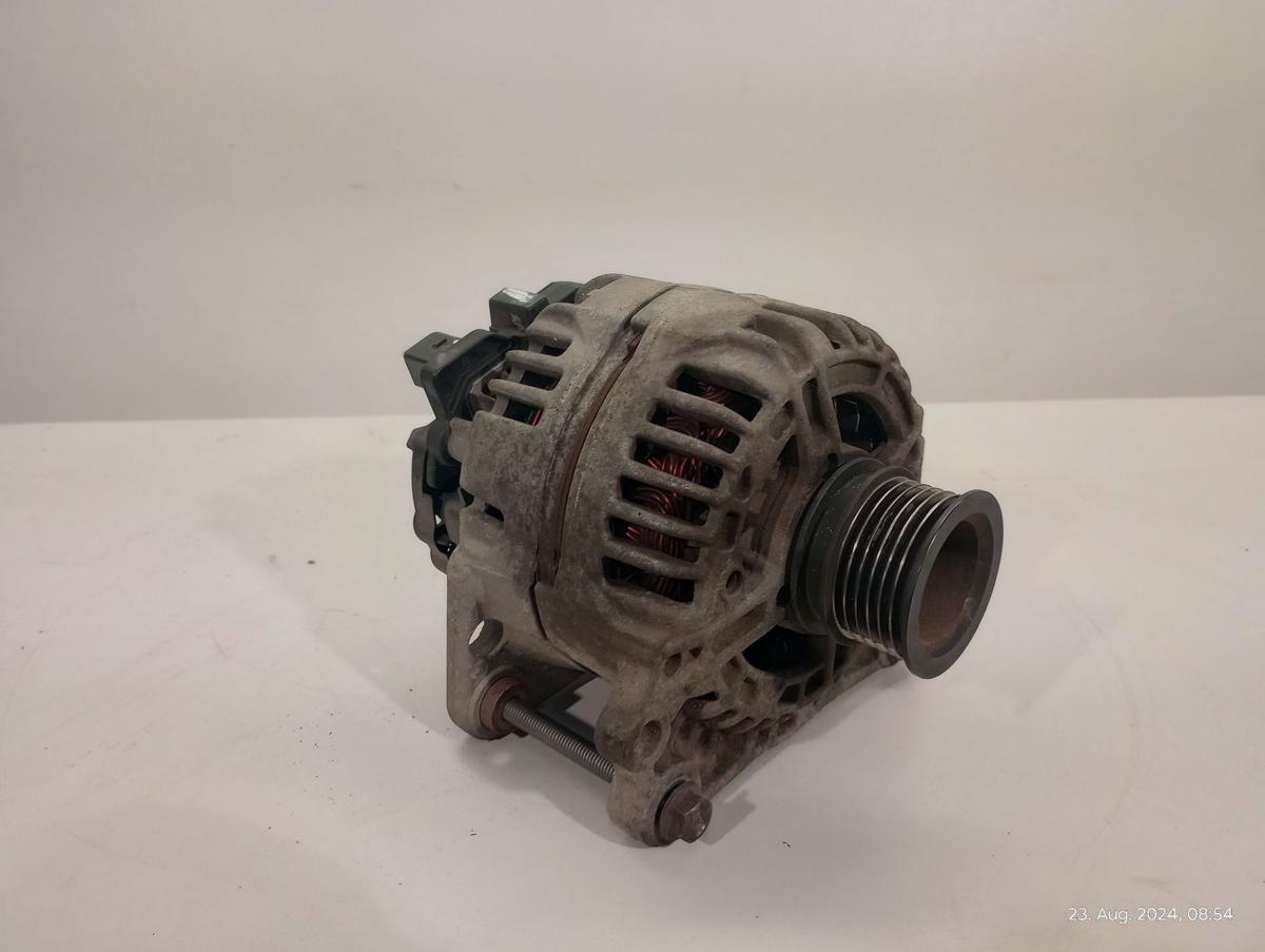 Seat Ibiza 6L orig Lichtmaschine 90A Generator Benzin 1,4l 55kW Bj 2004