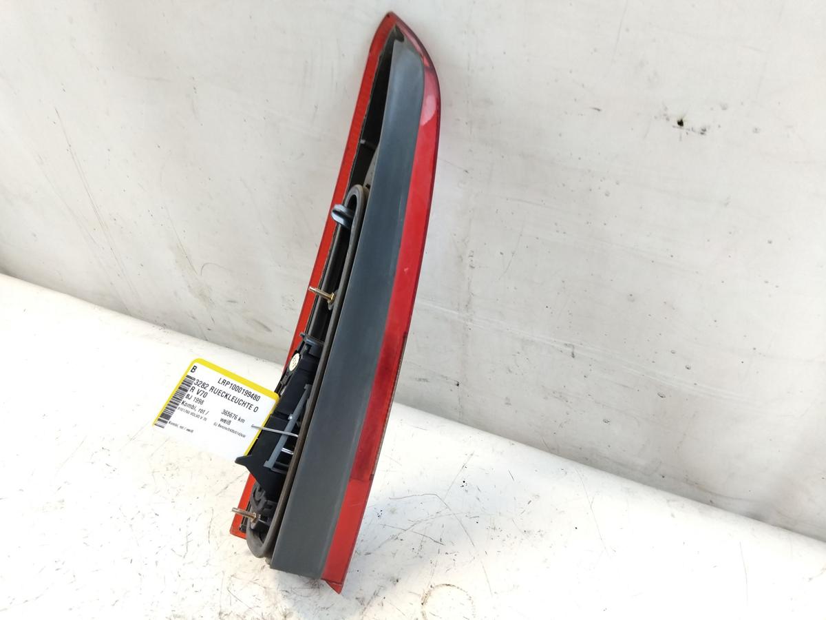 Volvo V70 original R&uuml;ckleuchte Schlussleuchte oben links 9157799 VALEO BJ1998