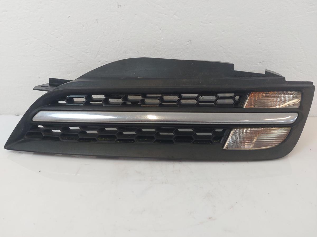 Nissan Micra K12 Grill Kühlergrill Frontgrill links Blinker weiss 05 bis 09