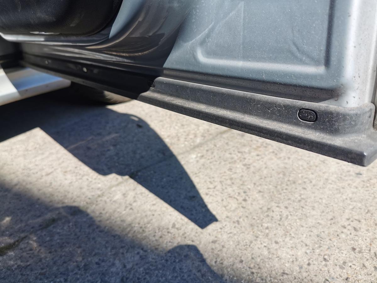 Saab 9-3 YS3 Kombi Beifahrertür Tür Autotür vorn rechts 309 Kristallsilber Roh