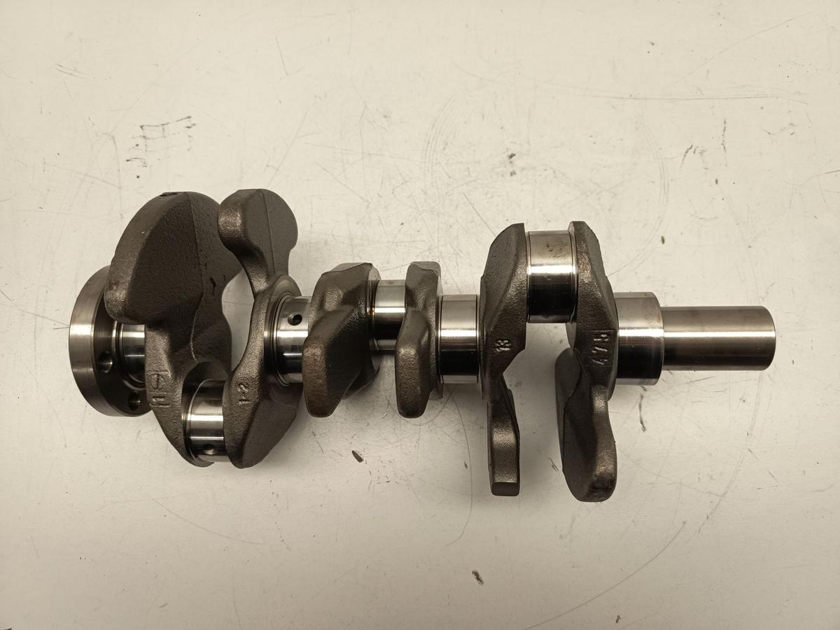 Ford Focus III DYB original Kurbelwelle 1.0l 74kW Benzin M2DA Baujahr 2014