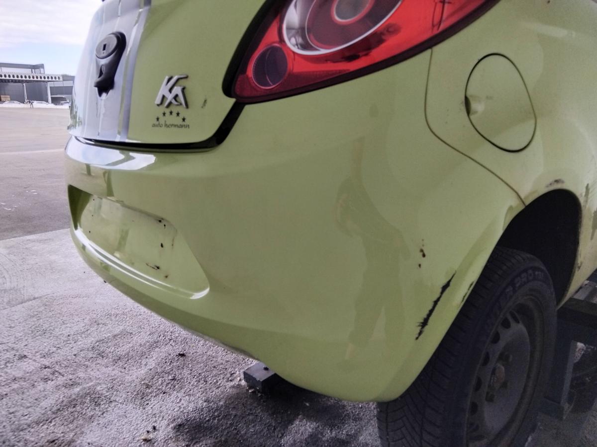 Ford Ka 2 RU8 original Stoßstange Stossfänger hinten gelb Jump BJ2011