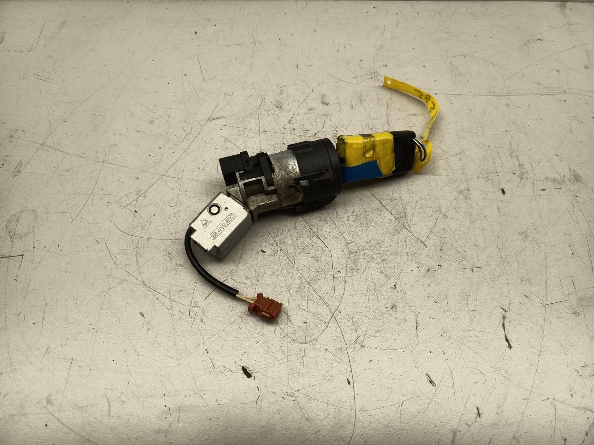 Peugeot 207 WC Bj 2008 original Z&uuml;ndschloss mit Schl&uuml;ssel 1.4L 70KW Benzin