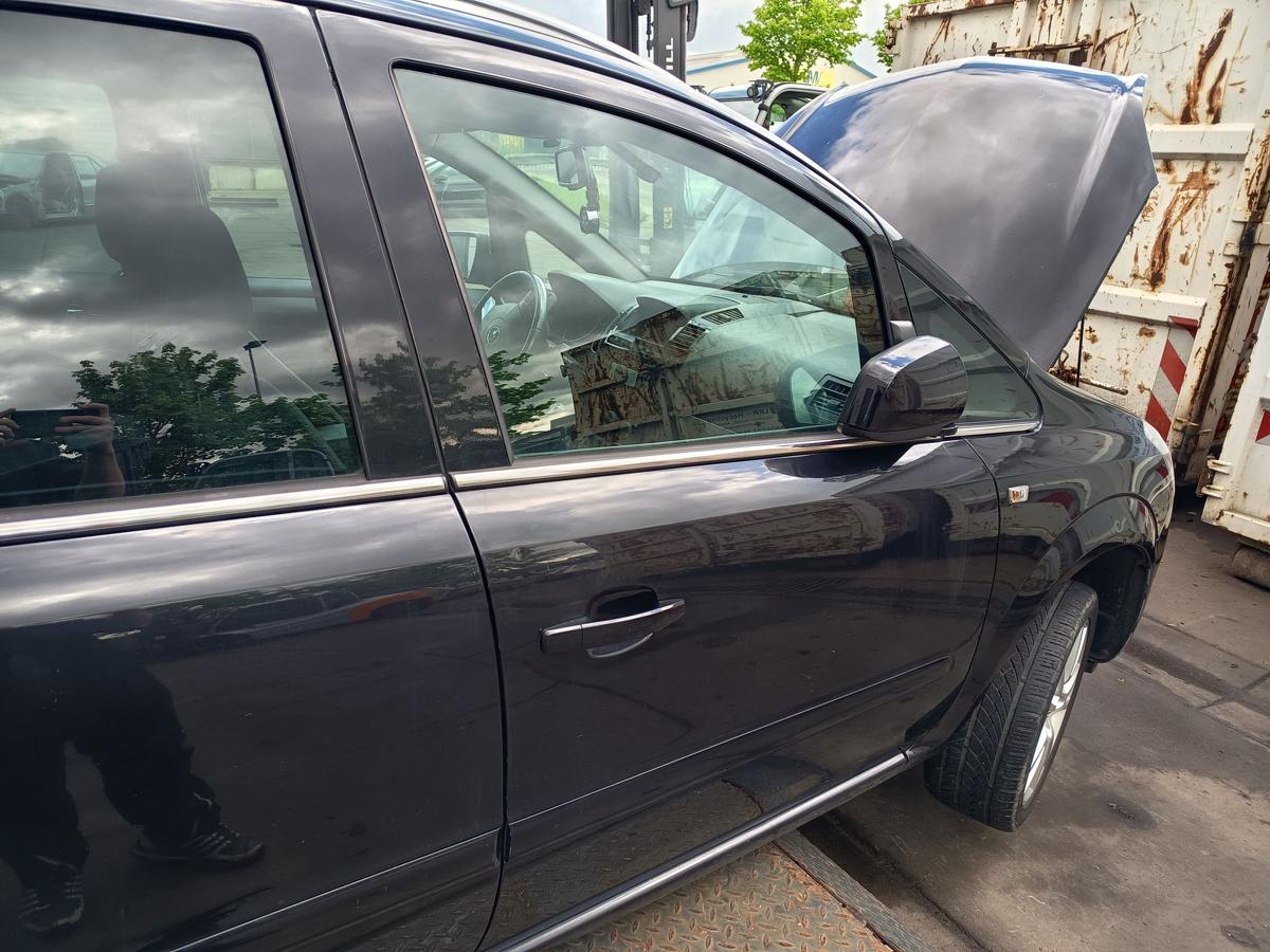 Opel Zafira B original T&uuml;r vorne rechts Z20R Saphirschwarz Baujahr 2011