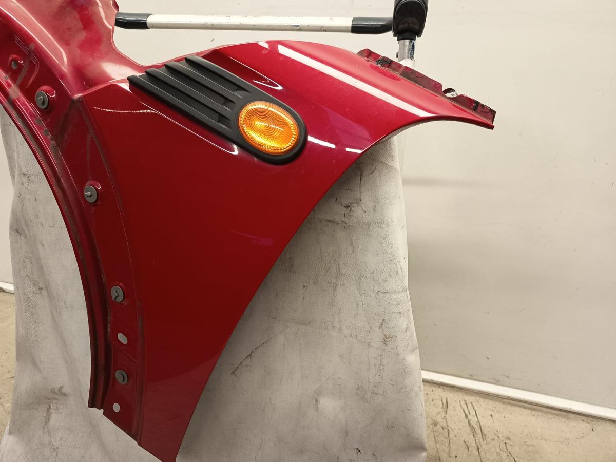 Mini II Cooper R56 original Kotfl&uuml;gel links 851 Chili red Bj 2006