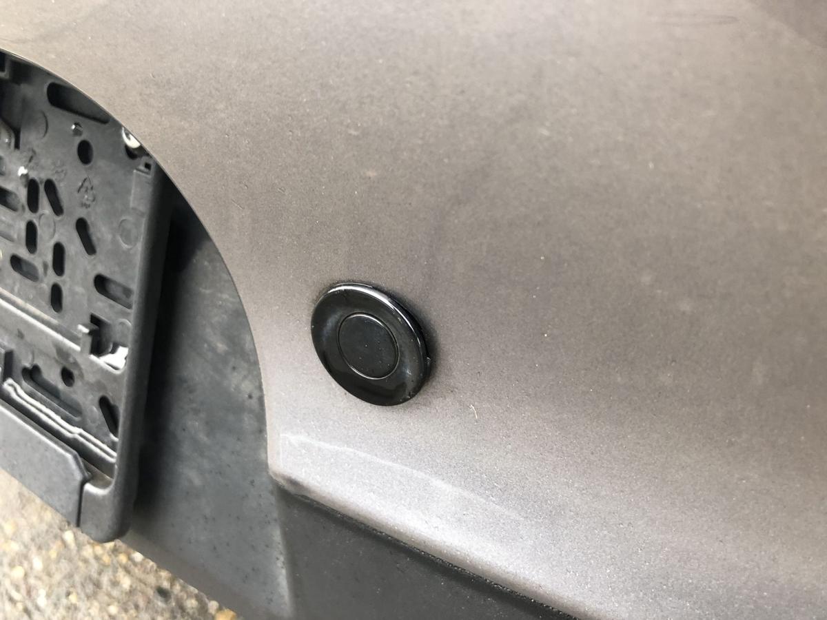 Renault Megane III 3 Sto&szlig;f&auml;nger hinten Hecksch&uuml;rze f&uuml;r 5 t&uuml;rer TEKNG graumet