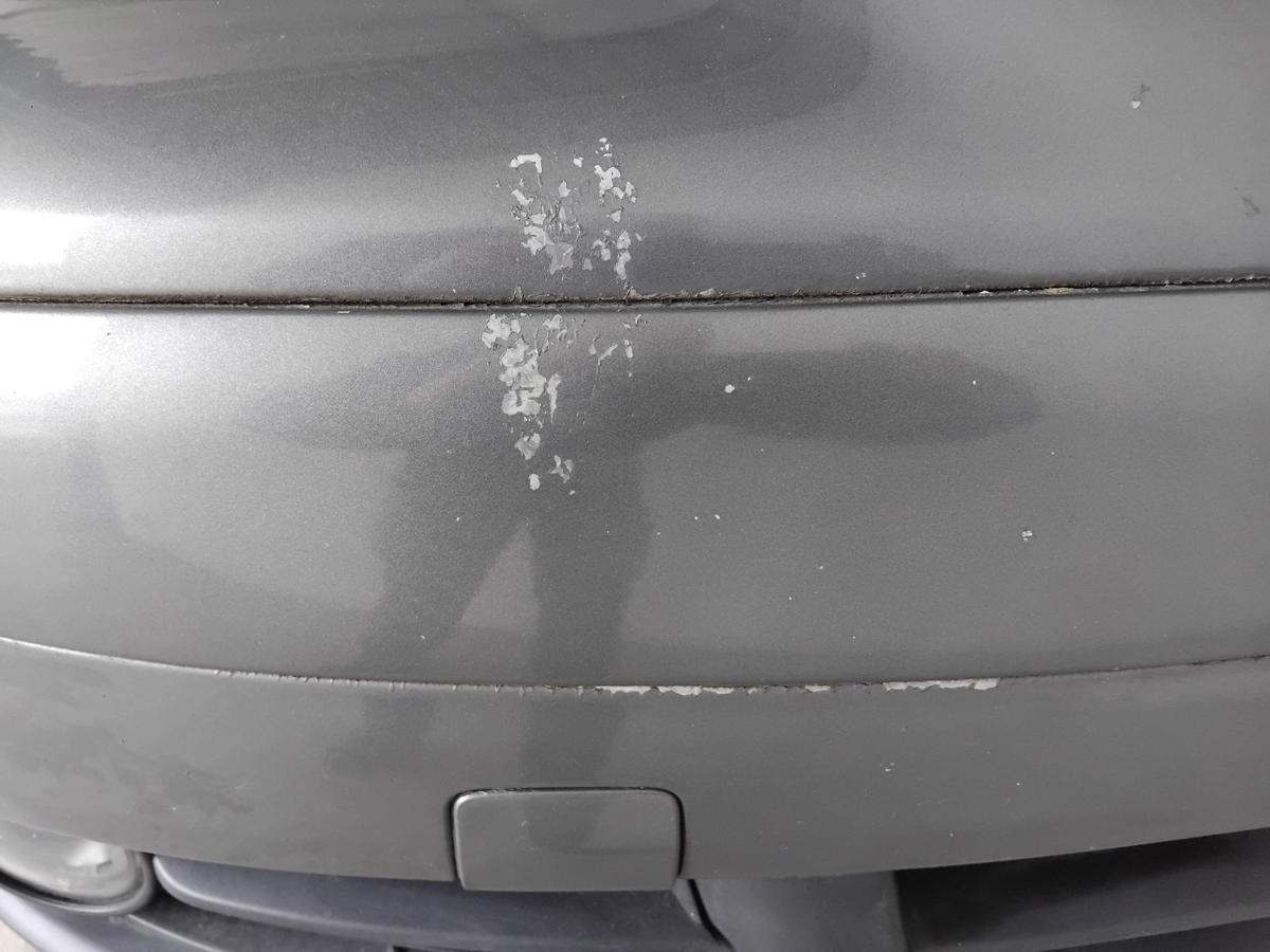 VW Touran 1T original Stoßstange Stossfänger vorn LD7X platinumgrey BJ2006 VW Touran 1T original Stoßstange Stossfänger vorn LD7X platinumgrey BJ2006