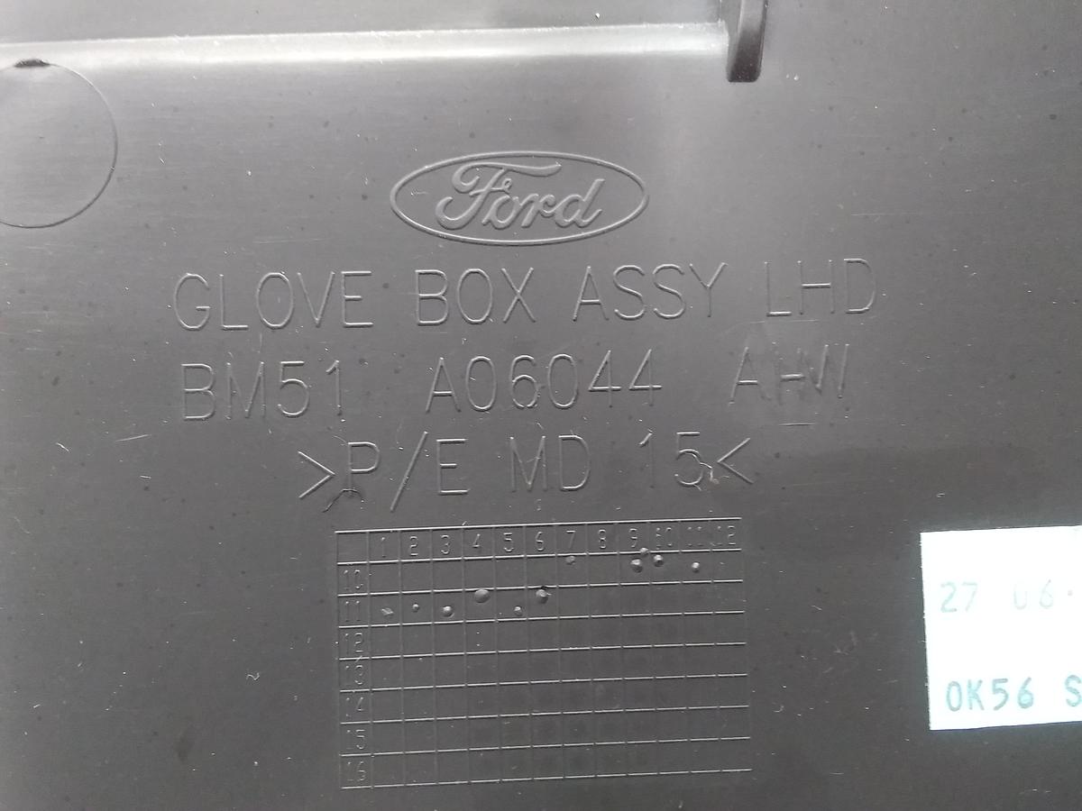 Ford Focus 3 Bj.2011 original Handschuhfach schwarz