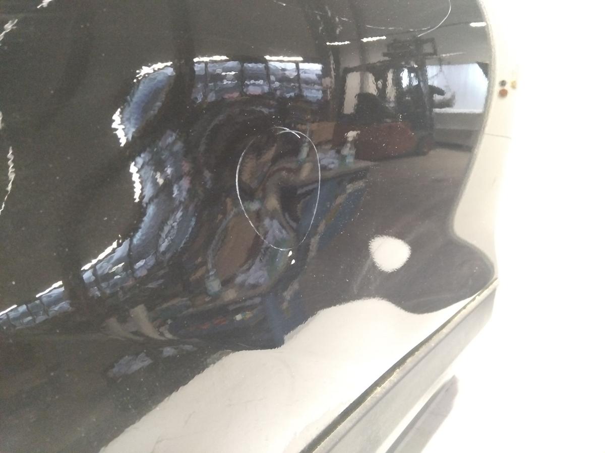Suzuki Vitara LY T&uuml;r hinten rechts schwarzmetallic A6B besch&auml;digt Bj.2017