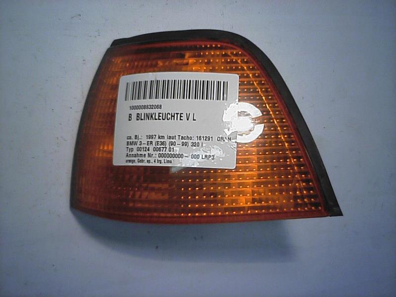 BMW 3er E36 Blinkleuchte Blinker Blinklicht vorn links orange