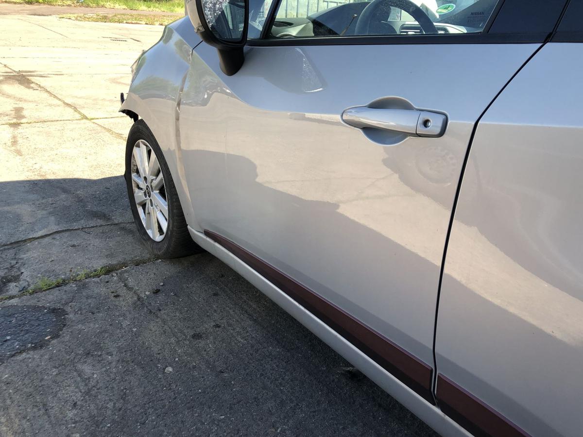 Nissan Micra K14 Tür vorn links Fahrertür im Rohbau KNV Warm Silver Met