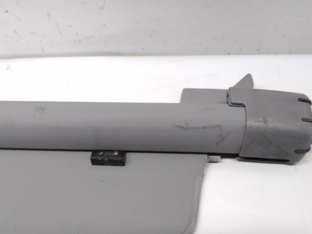 VW Bora und Golf 4 Variant Laderaumrollo Kofferraumabdeckung hellgrau Bj.1999