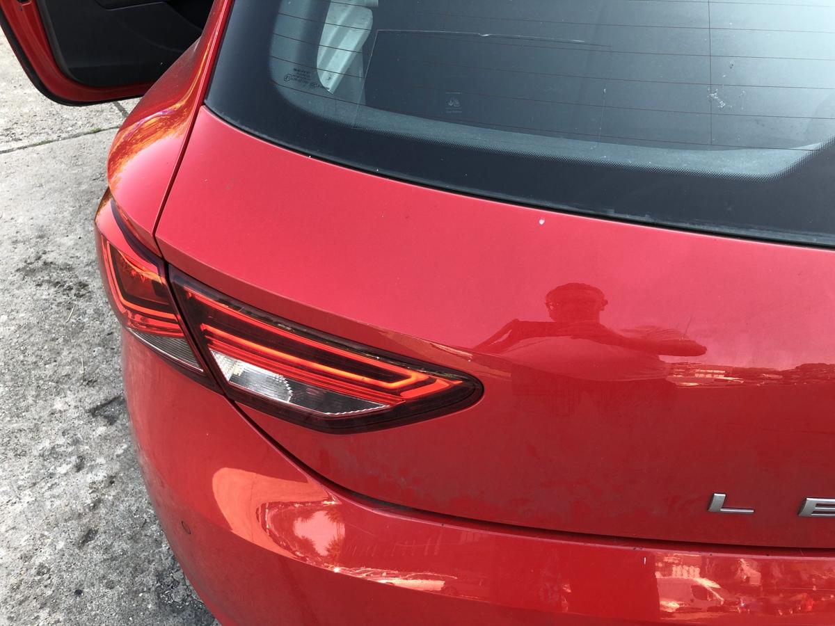 Seat Leon 5F Heckklappe mit Scheibe im Rohbau 3 und 5 t&uuml;rer LS3H Emocion Rot