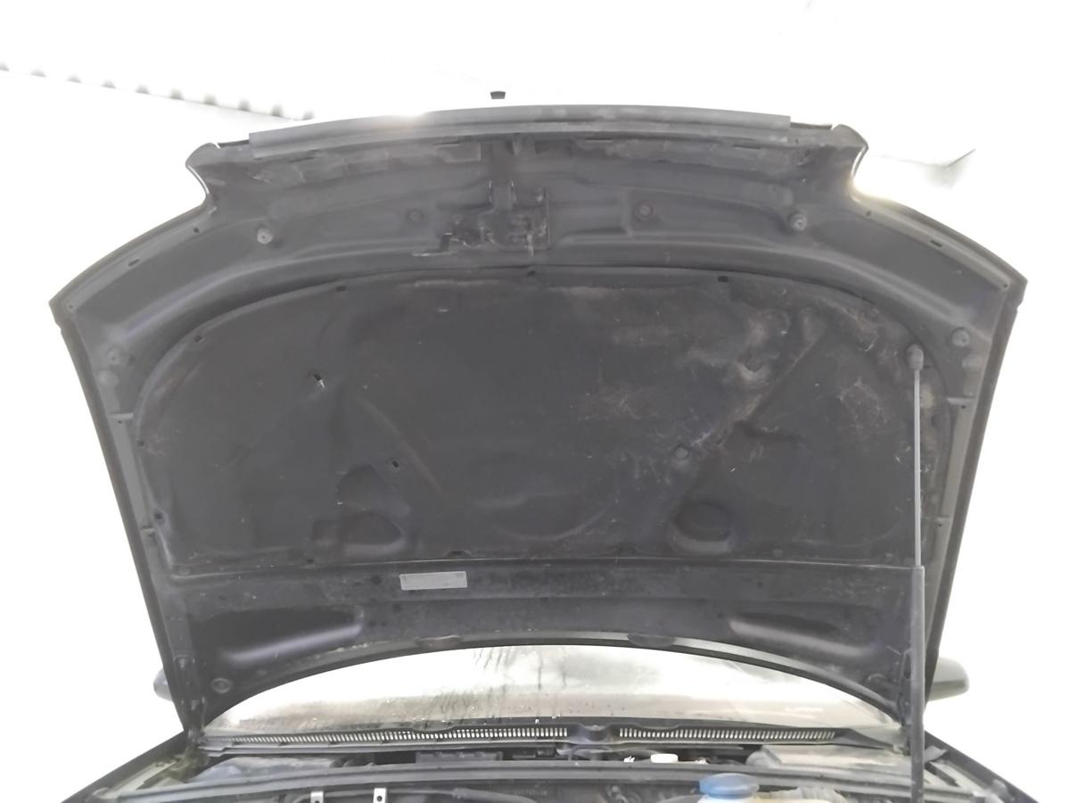 Audi A4 8E B6 orig. Motorhaube Deckel vorn mit Grill BJ2004 LZ9W ebonyschwarzmetallic