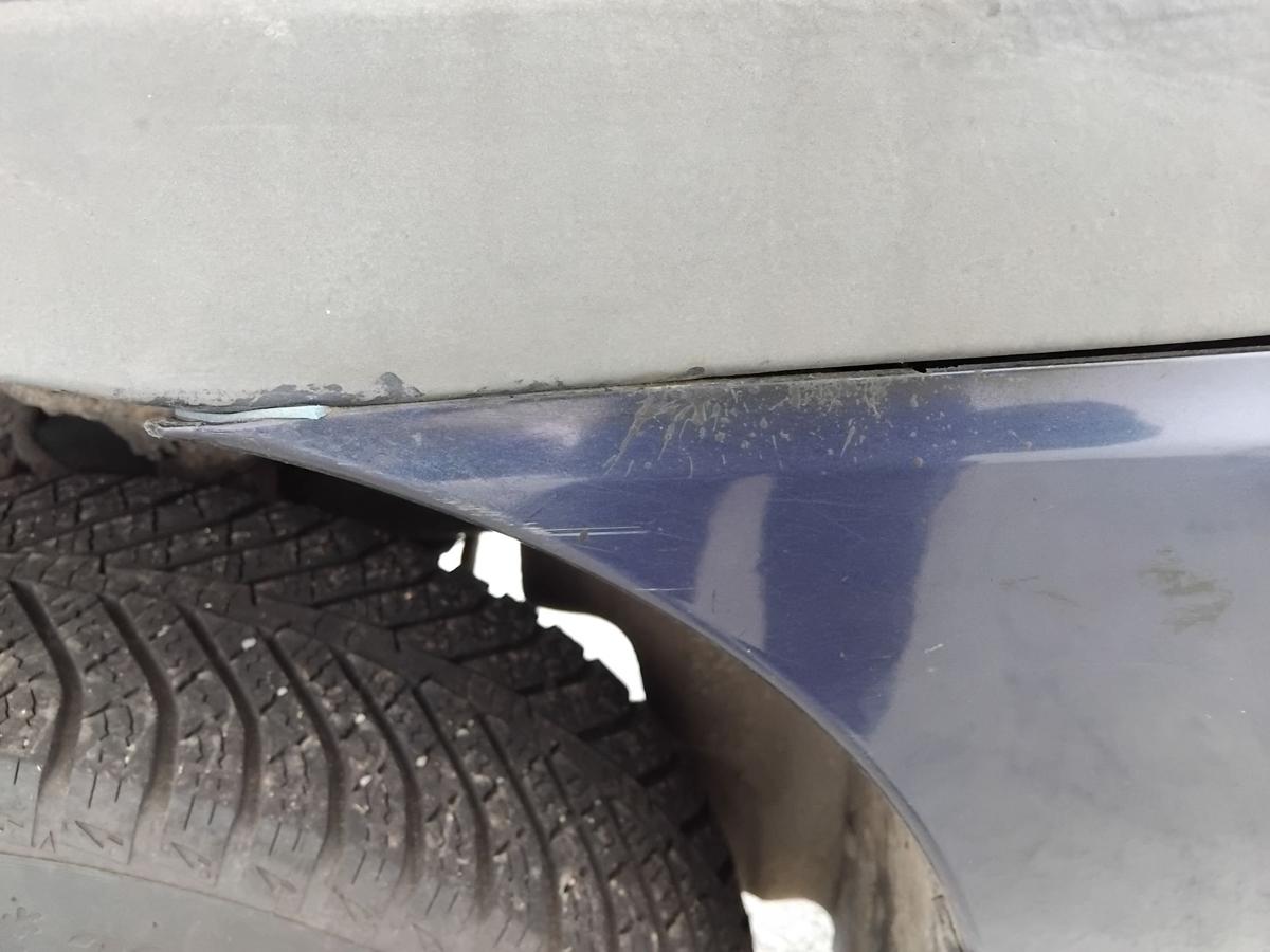 Kia Carens II original Stossf&auml;nger Sto&szlig;stange hinten 1C Imperial Blue BJ2002