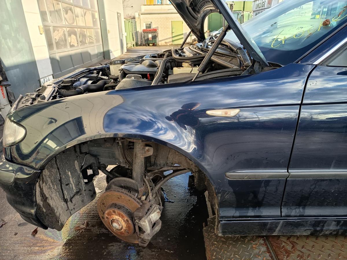 BMW E46 original Kotfl&uuml;gel links Seitenteil 317/5 Orientblau Bj 2005