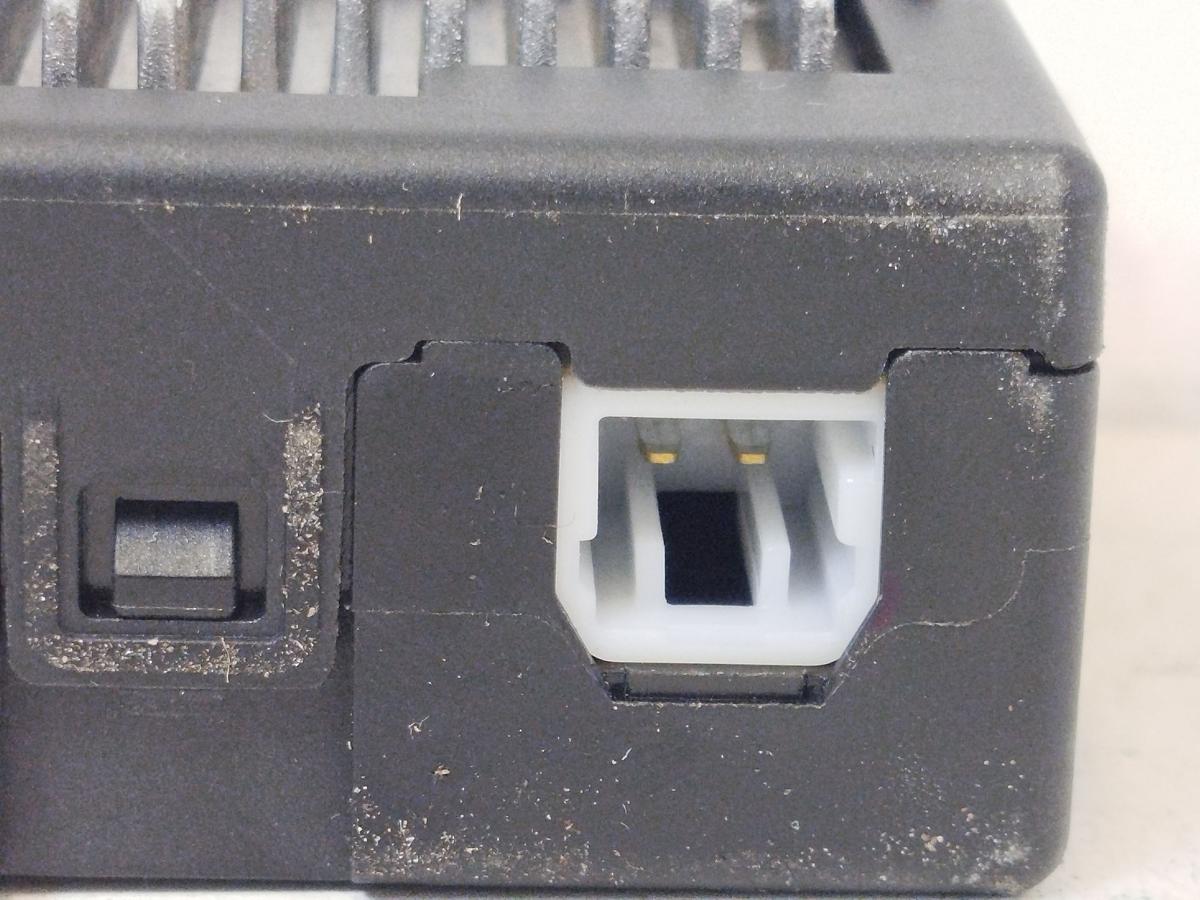 NIO ET7 Elektro USB C Anschluss Buchse Ladeanschluss Mittelkonsole