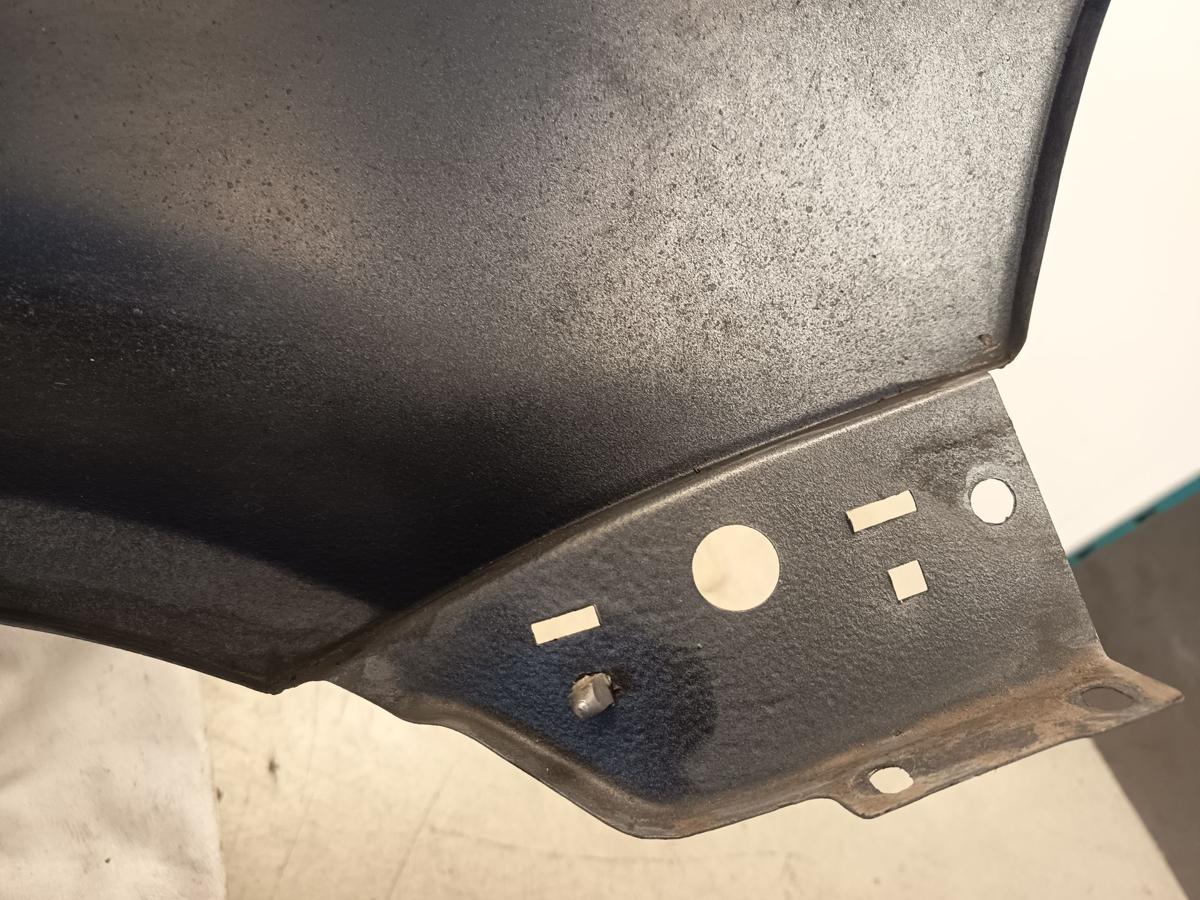 VW Passat 3BG ab 2000 original Kotflügel vorn links LD7V Silbergrau Metallic