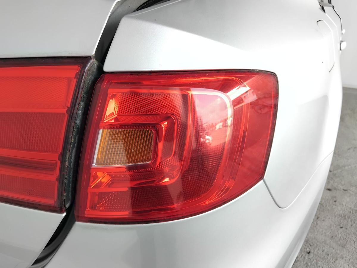 VW Jetta VI 162 original R&uuml;ckleuchte Heckleuchte rechts au&szlig;en BJ2012