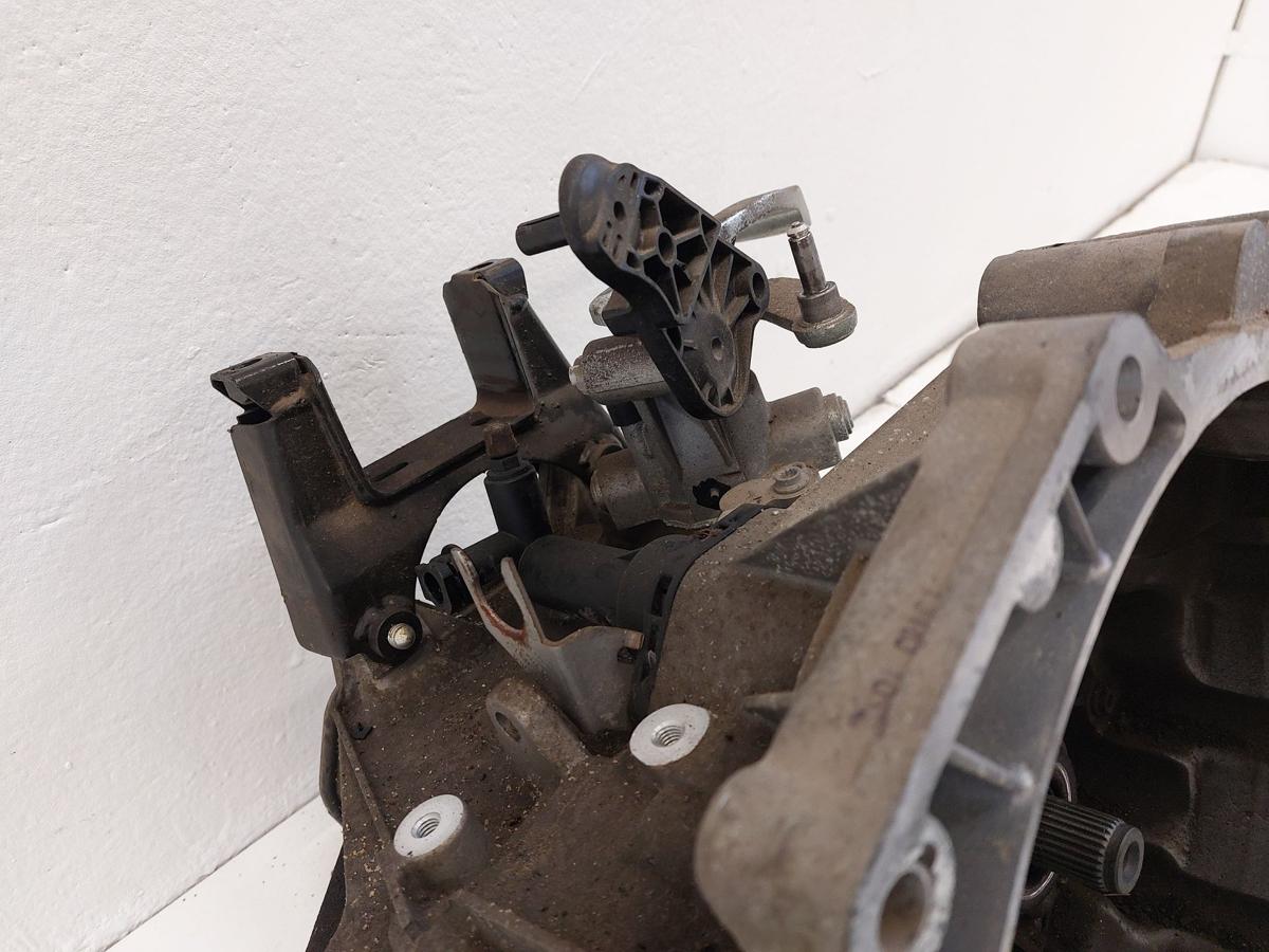 Skoda Fabia 5J Schaltgetriebe Getriebe 5 Gang LVC aus 1.2 44kw