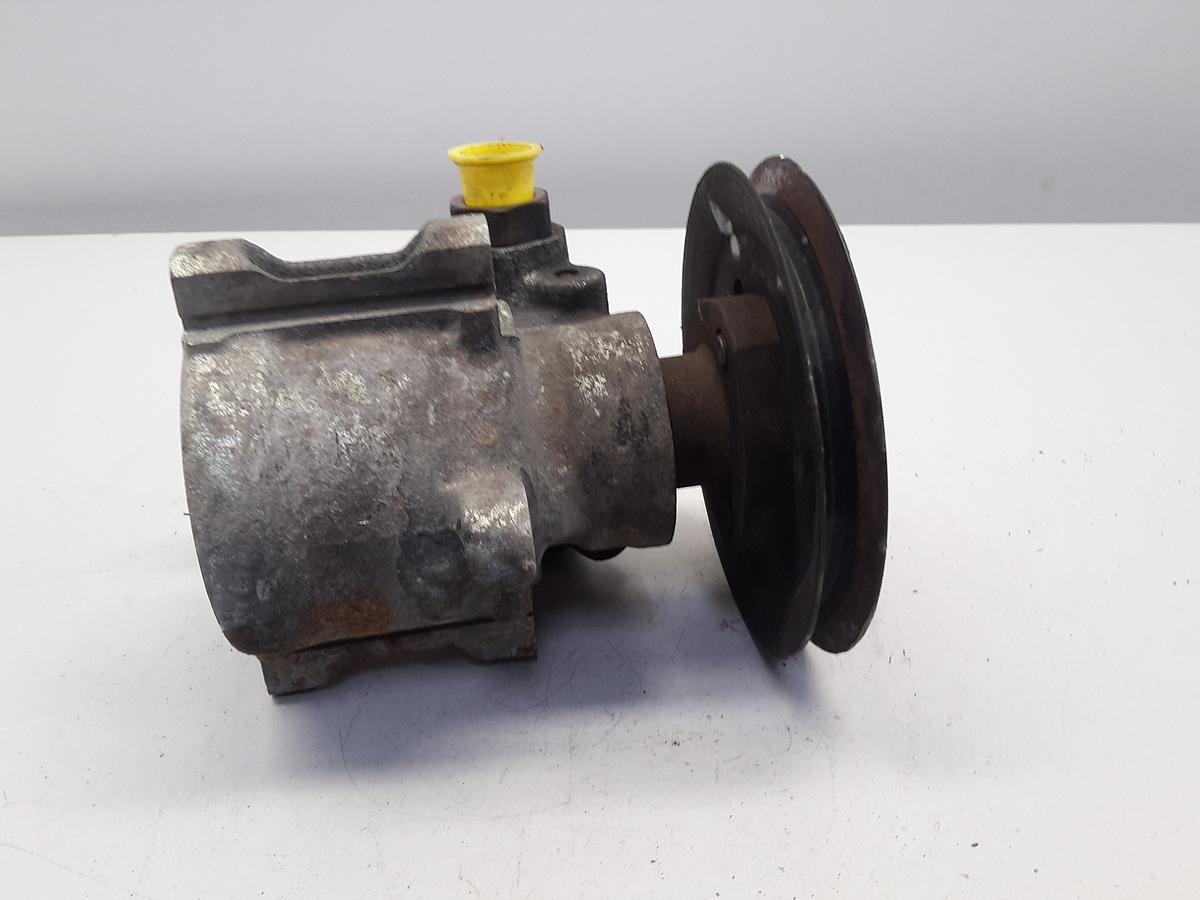 VW Polo 6N1 orig Servopumpe Hydraulikpumpe 1.6l 74kw Bj 2001