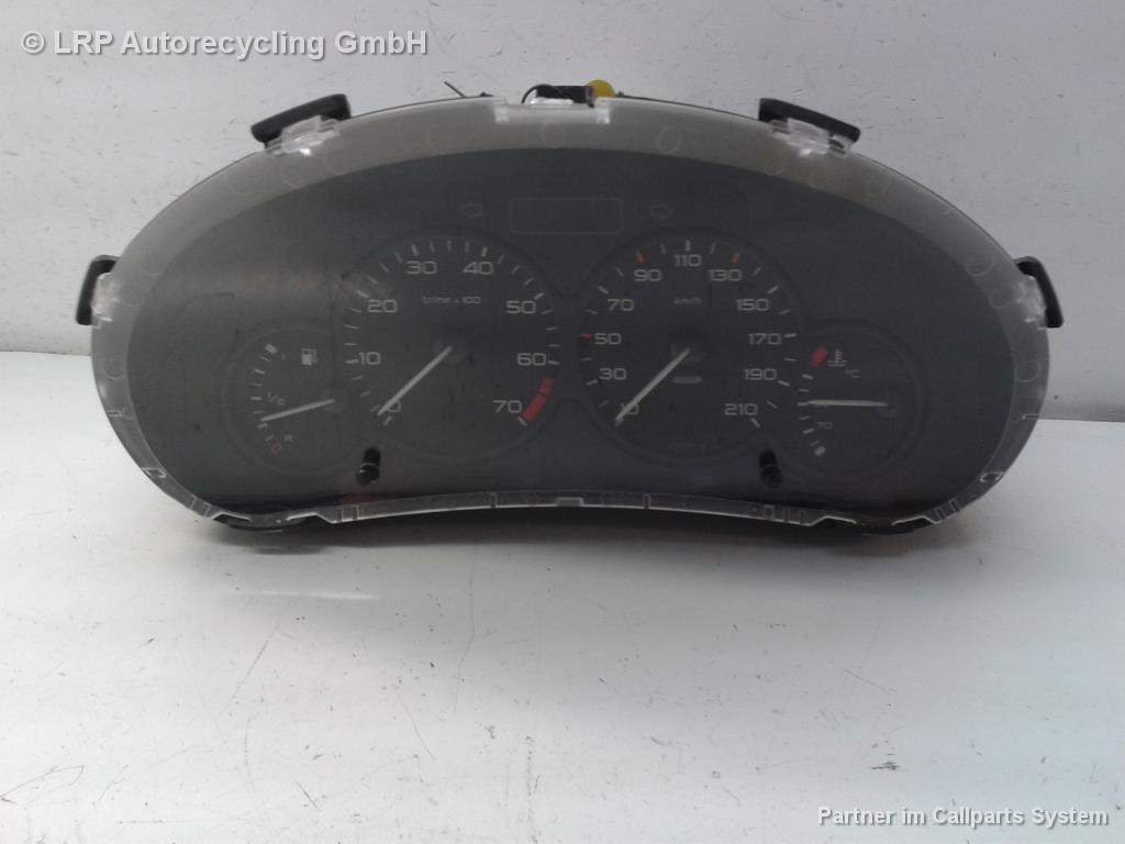 Peugeot 206 ab BJ2003 Tacho Kombiinstrument 9651740180