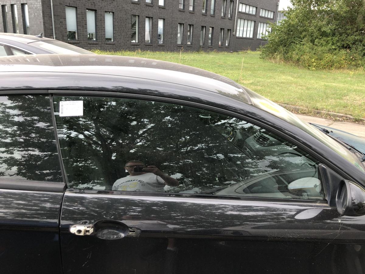 Alfa Romeo GT Typ 937 T&uuml;rscheibe vorn rechts Beifahrert&uuml;r Scheibe Colorglas