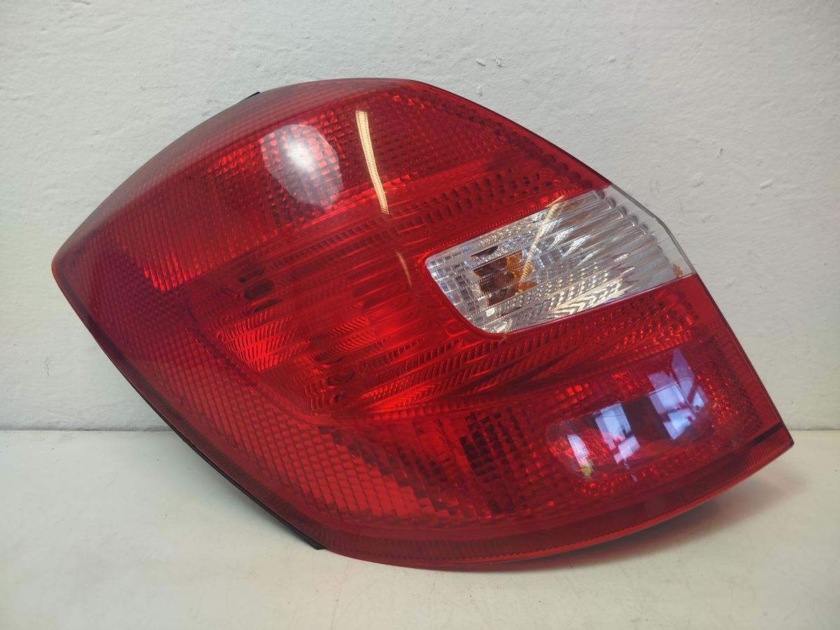 Skoda Fabia II 2 Typ 5J R&uuml;ckleuchte links R&uuml;cklicht Heckleuchte Kombi