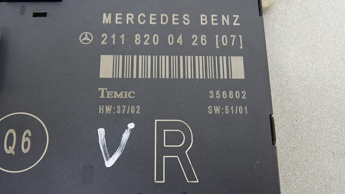 Mercedes E Klasse W211 Türsteuergerät vorn rechts A2118200426 356802 Bj04