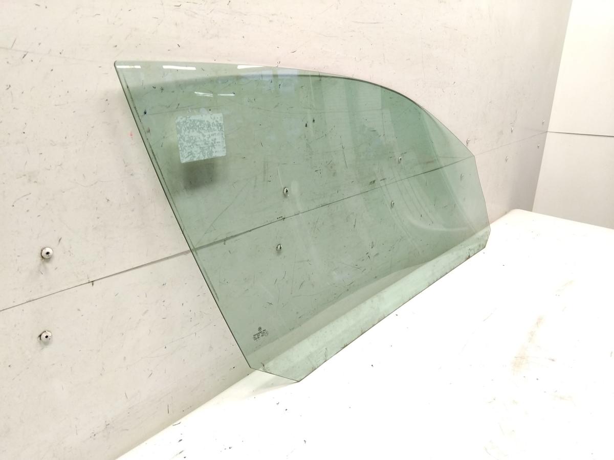 VW Golf 5 1K original T&uuml;rscheibe vorn links 3-t&uuml;rig gr&uuml;ncolor BJ2004