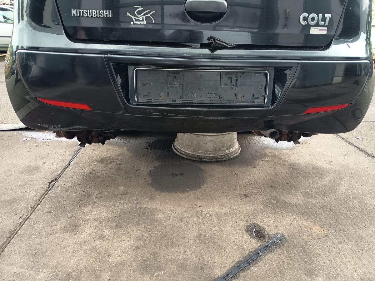 Mitsubishi Colt Z30 3 TRG orig Stoßfänger Stoßstange hinten X42-schwarz Bj 2007