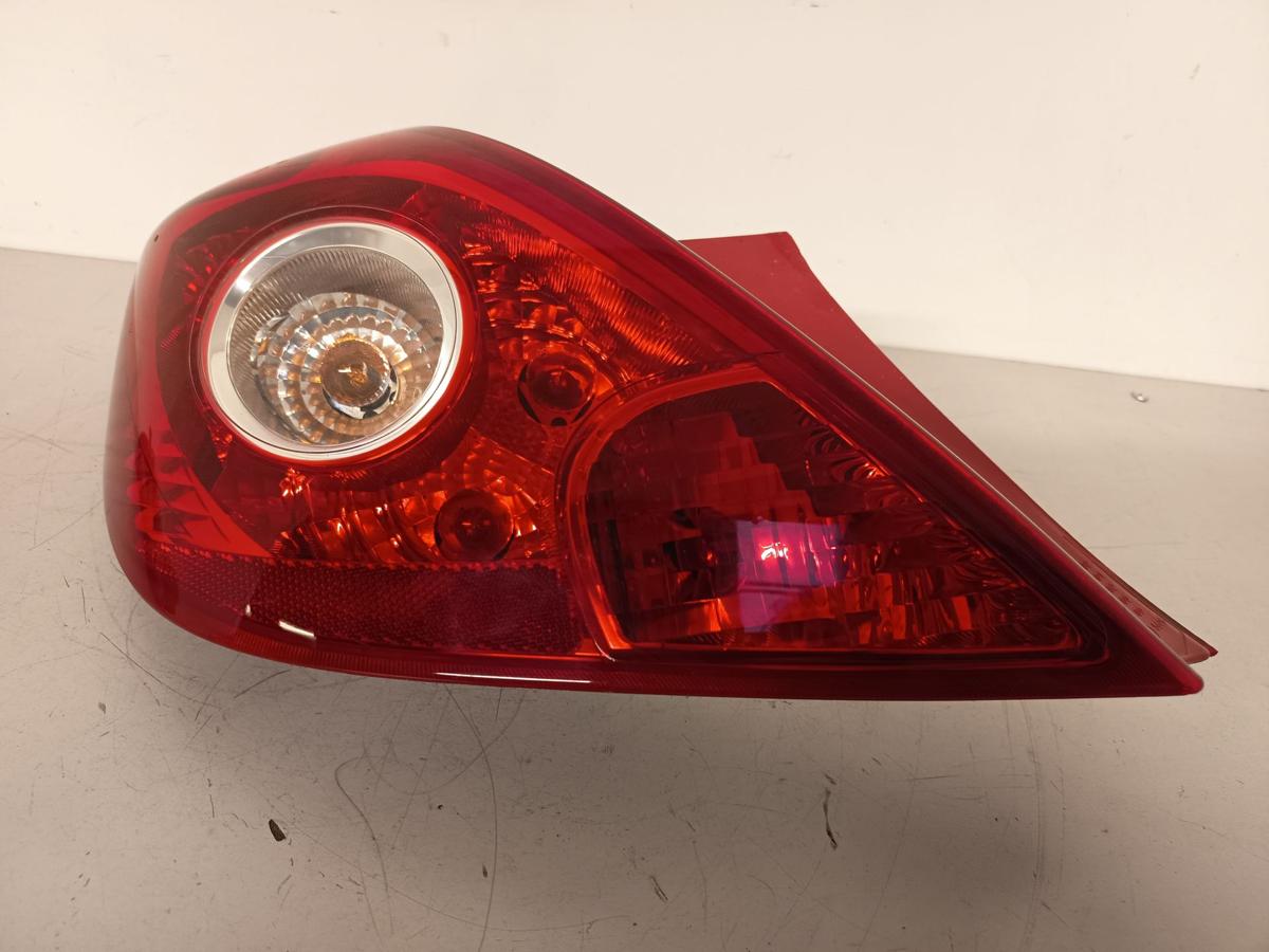 Opel Corsa D Bj 2012 original R&uuml;ck-Schluss-Heckleuchte links Fahrer Facelft