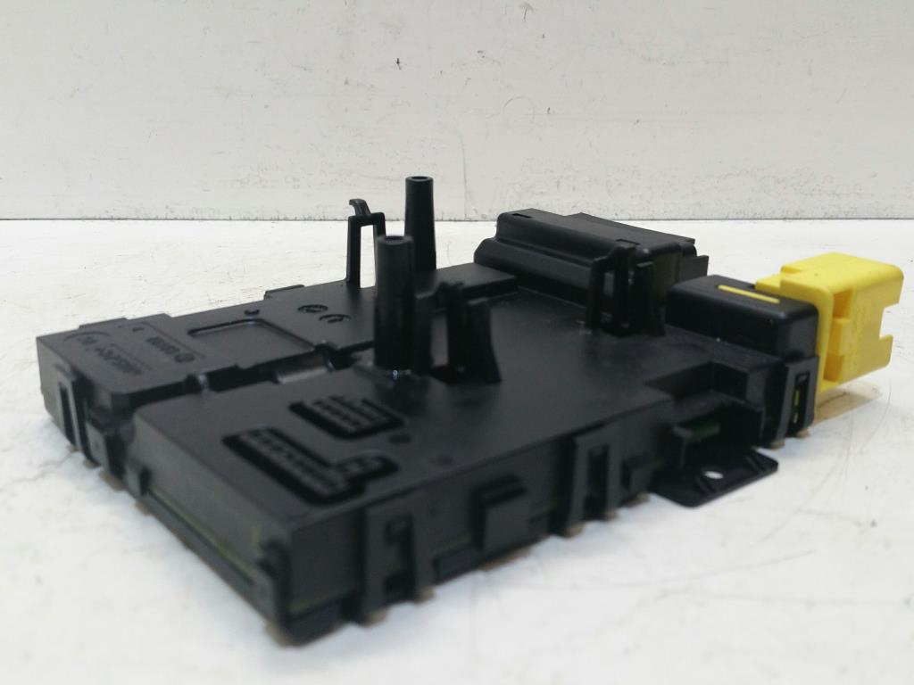 Volkswagen Passat 3C Bj.08 orig. Steuerger&auml;t Lenks&auml;ule 3C0953549L